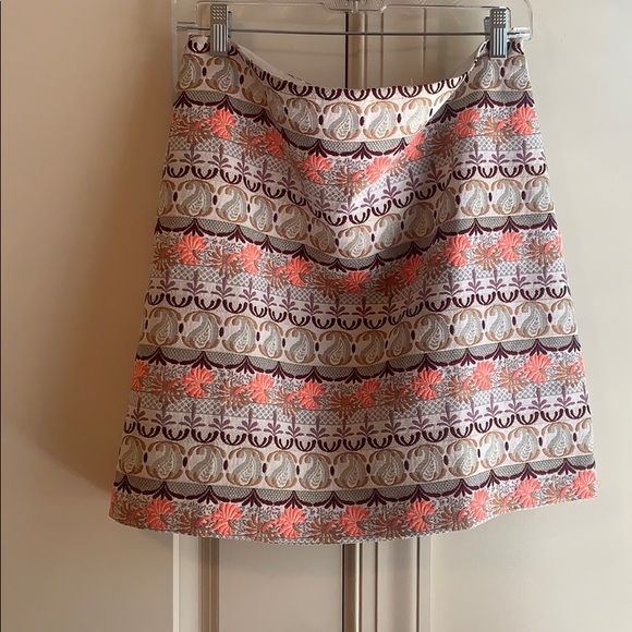 LOFT Dresses & Skirts - NWT Loft skirt 🥂